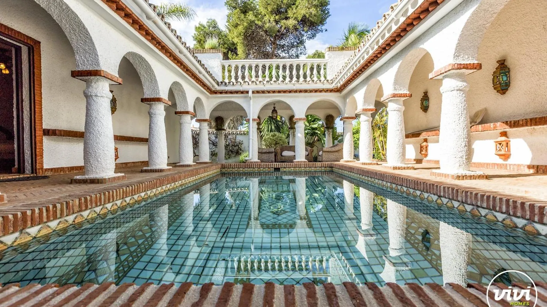 Vivi Homes - Villa Costabella Pool, Sauna, Garden & Beach location