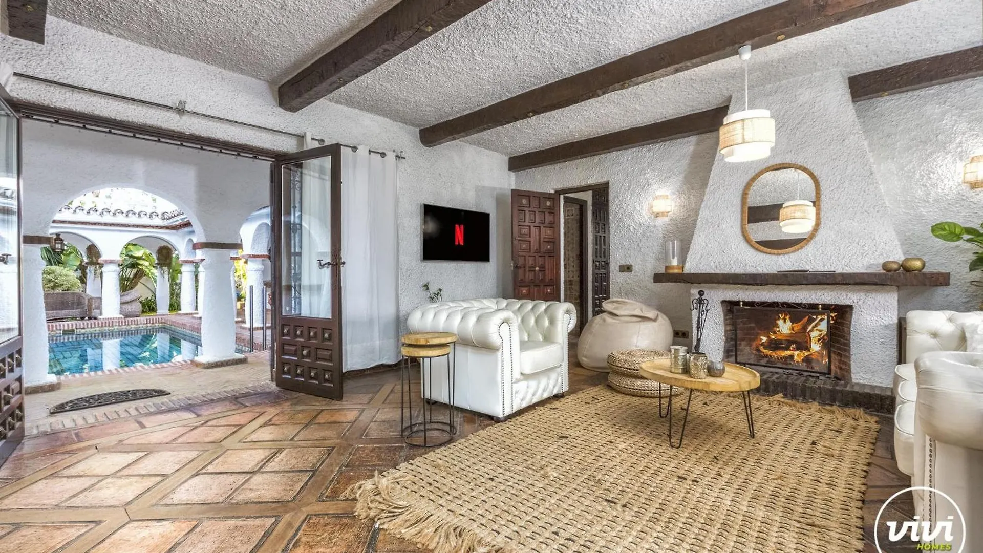 Vivi Homes - Villa Costabella Pool, Sauna, Garden & Beach Marbella 0*,  Spain